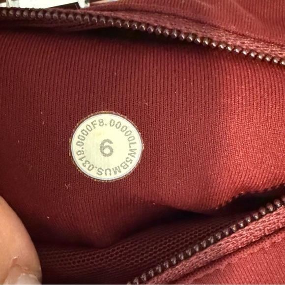 Lululemon Speed Up Tight *Full-On Luxtreme Deep Rouge size 6 - Picture 12 of 12